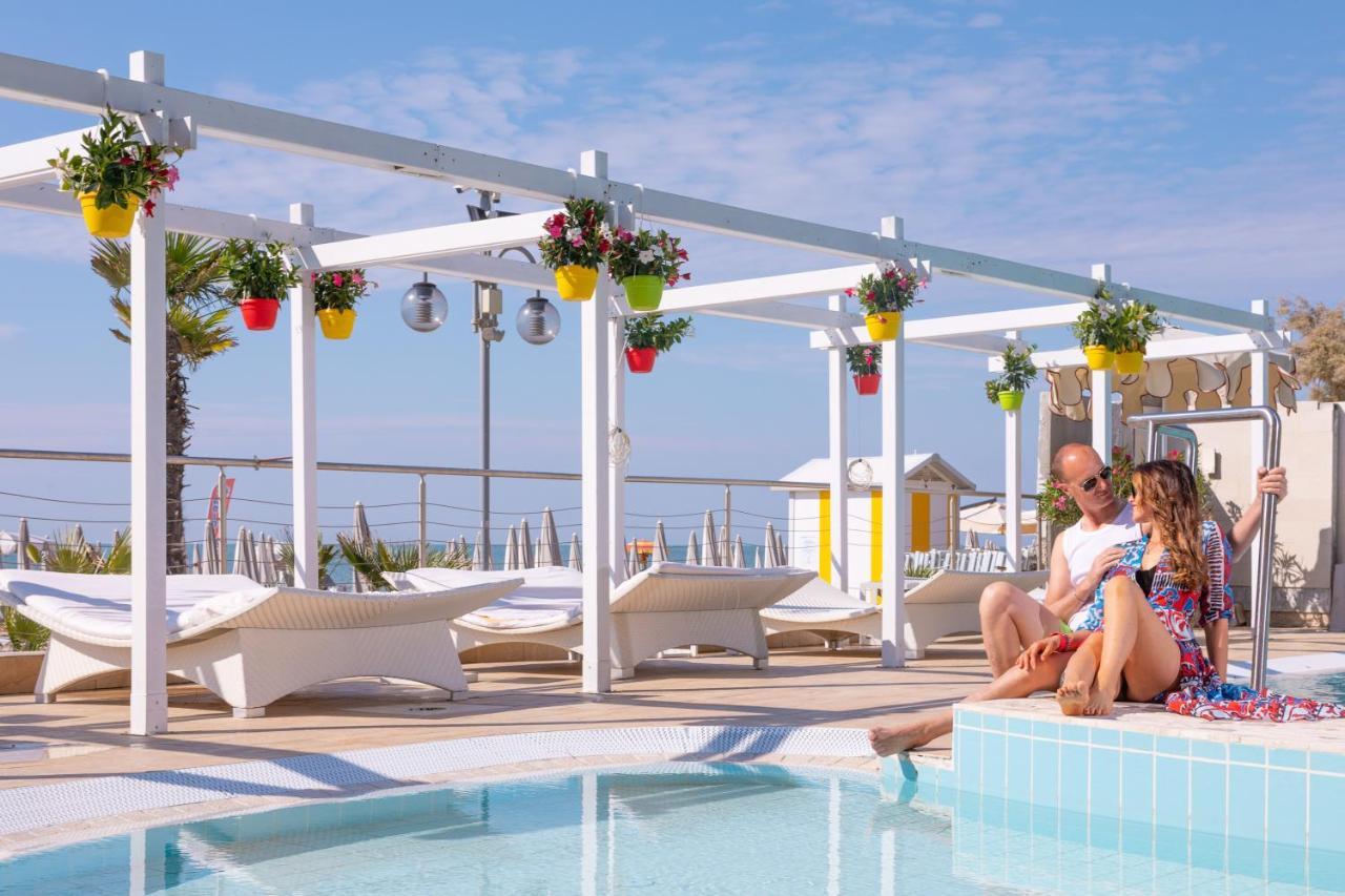 Hotel Nettuno Lido di Jesolo Dış mekan fotoğraf