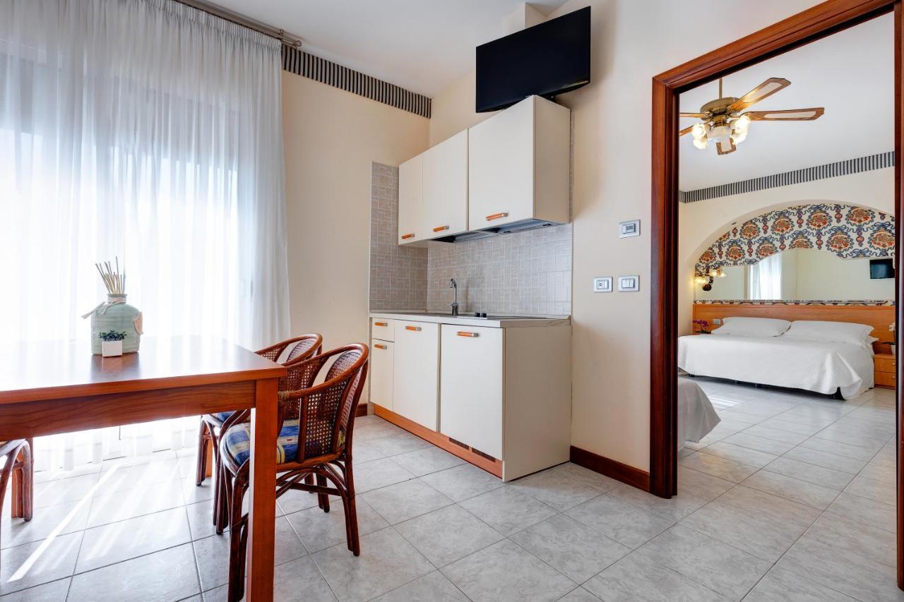 Hotel Nettuno Lido di Jesolo Dış mekan fotoğraf
