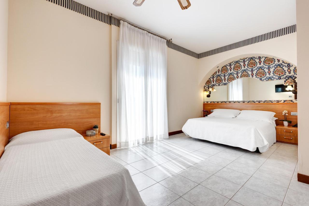 Hotel Nettuno Lido di Jesolo Dış mekan fotoğraf
