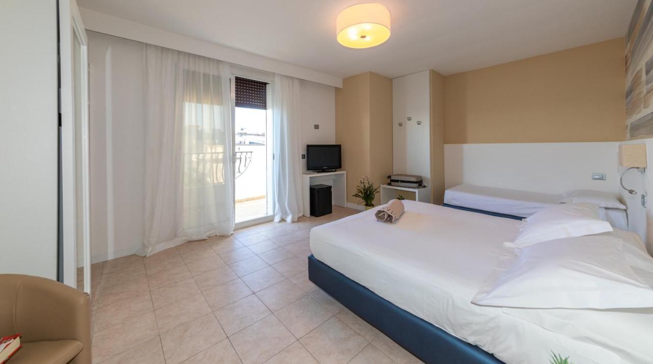 Hotel Nettuno Lido di Jesolo Dış mekan fotoğraf