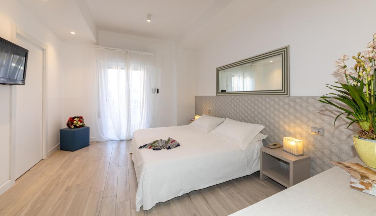 Hotel Nettuno Lido di Jesolo Dış mekan fotoğraf